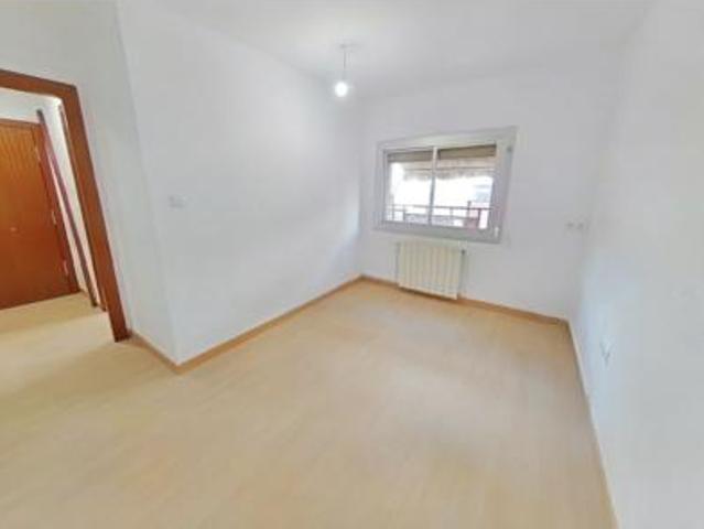 Piso Venta Santa Coloma de Gramenet, Fondo