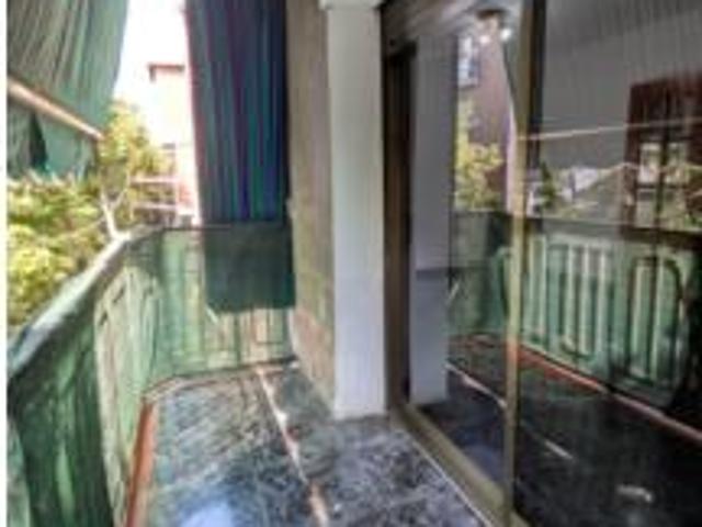 Piso Venta Santa Coloma de Gramenet, Fondo