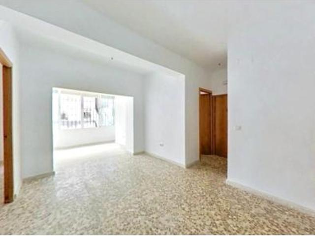 Piso Venta Sevilla Capital, Tiro de Línea