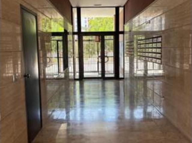 Piso Venta València Capital, Penya roja