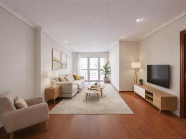 Piso Venta València Capital, Penya roja