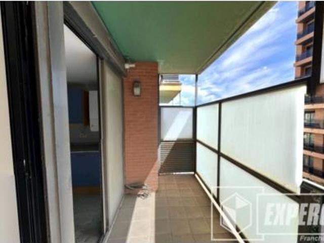 Piso Venta València Capital, Penya roja