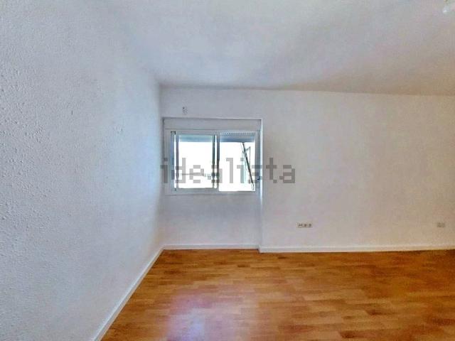 Piso, Victoria Eugenia, Málaga
