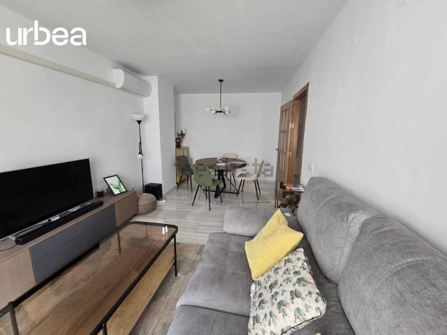 Piso, Victoria Eugenia, Málaga