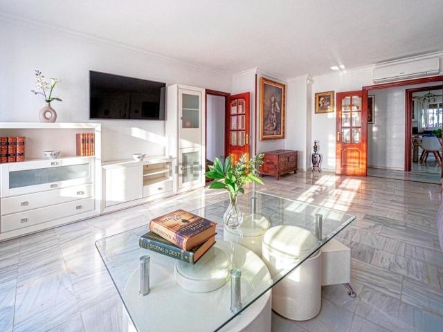Piso, Victoria Eugenia, Málaga