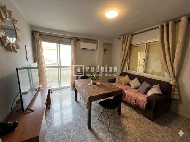 Piso, Victoria Eugenia, Málaga