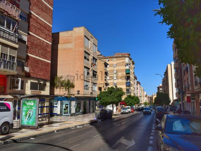 Piso, Victoria Eugenia, Málaga