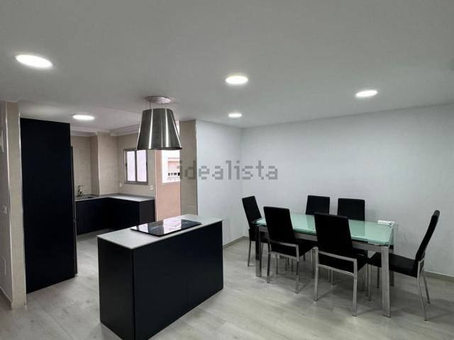 Piso, Victoria Eugenia, Málaga