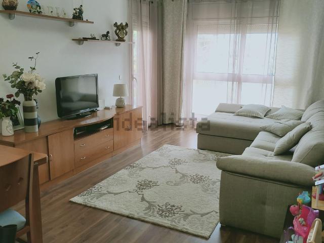 Piso, Vila Seca
