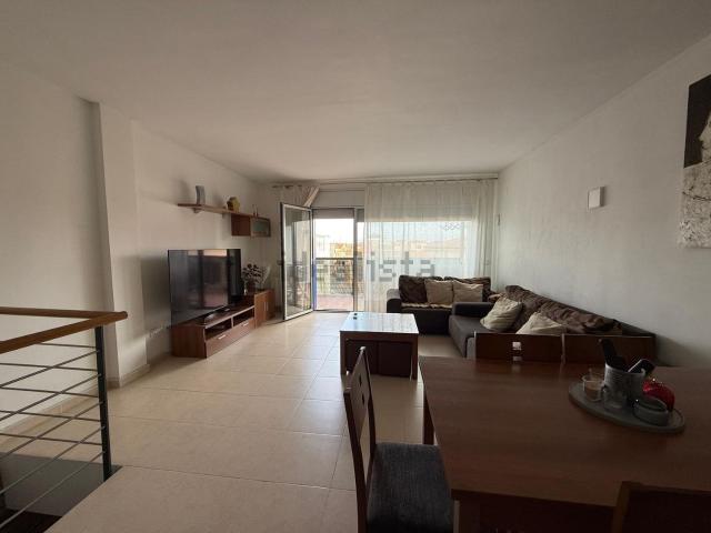 Piso, Vila Seca