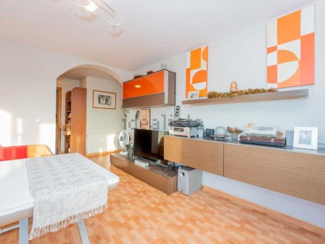 Piso, Viladecans