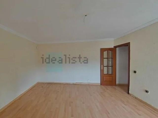 Piso, Viladecans