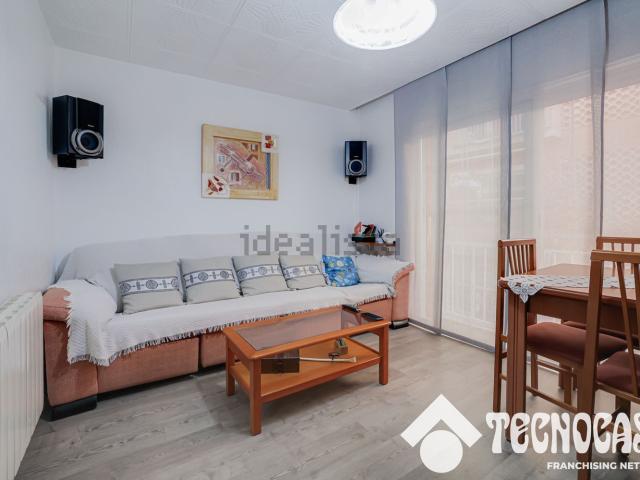 Piso, Viladecans