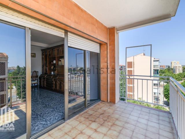 Piso, Viladecans
