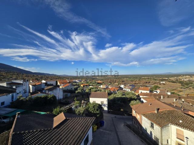 Piso, Villar de Plasencia