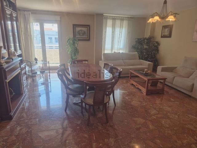 Piso, Villarreal/Vila Real