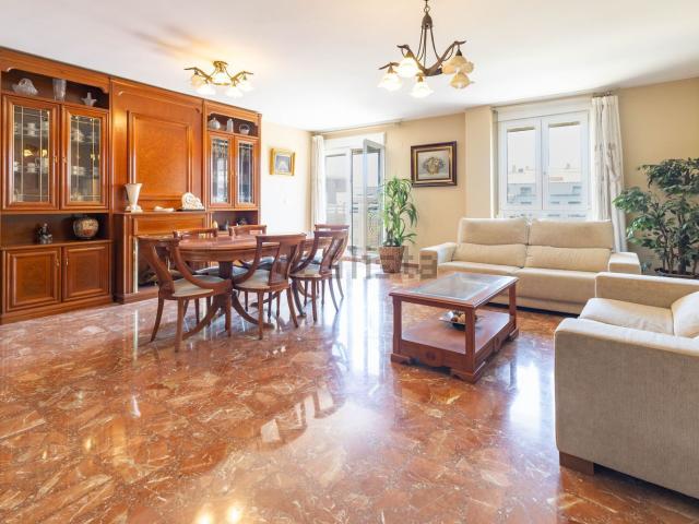 Piso, Villarreal/Vila Real