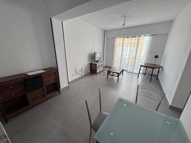 Piso, Villena