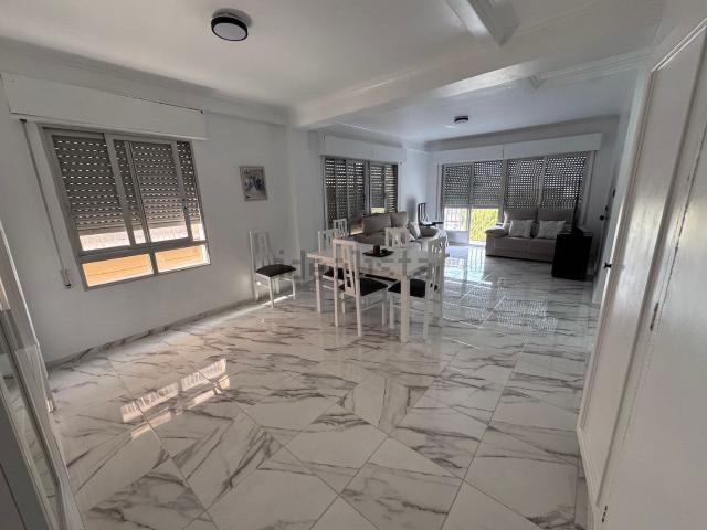 Piso, Villena