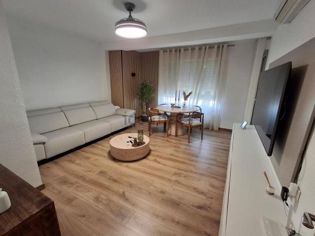 Piso, Villena