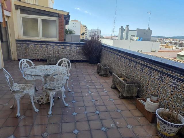 PISO VIRGEN DEL CARMEN DE 4 DORMITORIOS