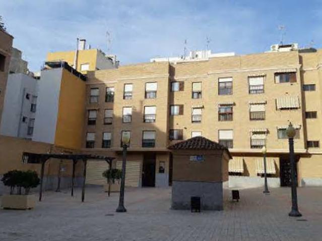 Piso y garaje en C/ Jose Gomez Mompean, Elche/Elx Alicante/Alacant