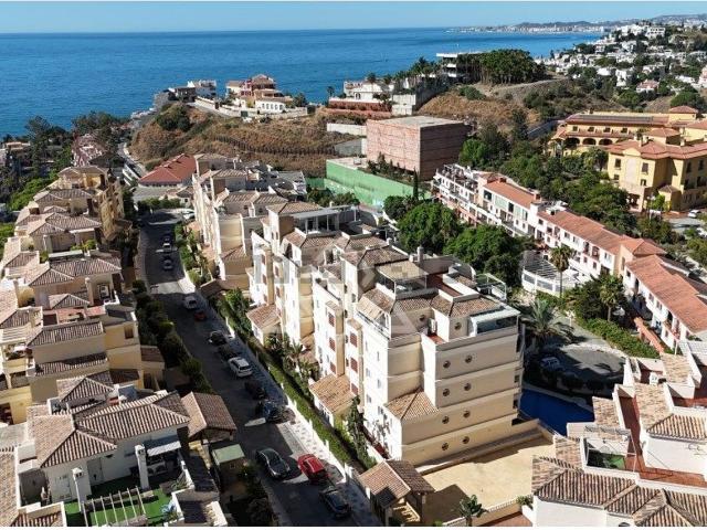 Piso, Zona Centro Comercial Torrequebrada, Benalmádena
