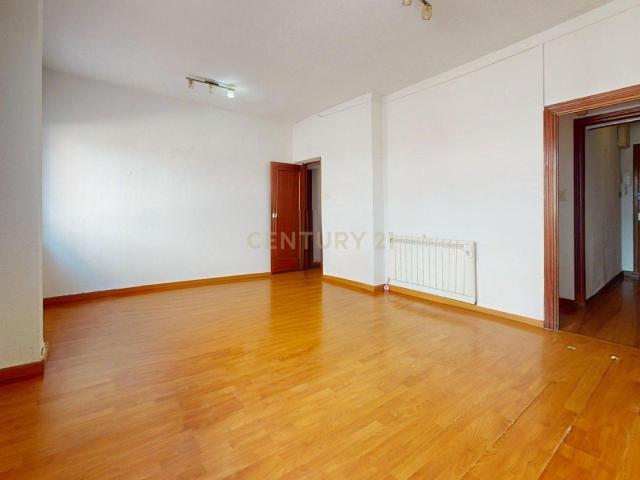 PISO ZONA ESTACION