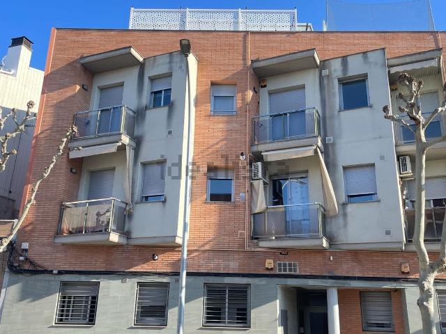 Piso, Zona Esportiva, Terrassa