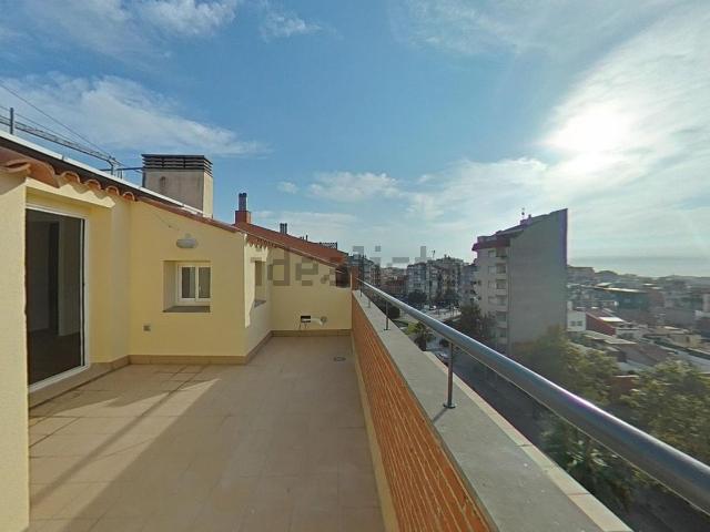 Piso, Zona Esportiva, Terrassa