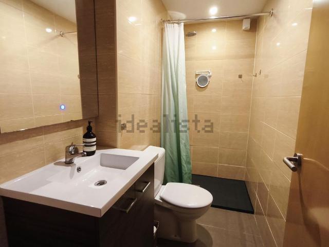 Piso, Zona Esportiva, Terrassa