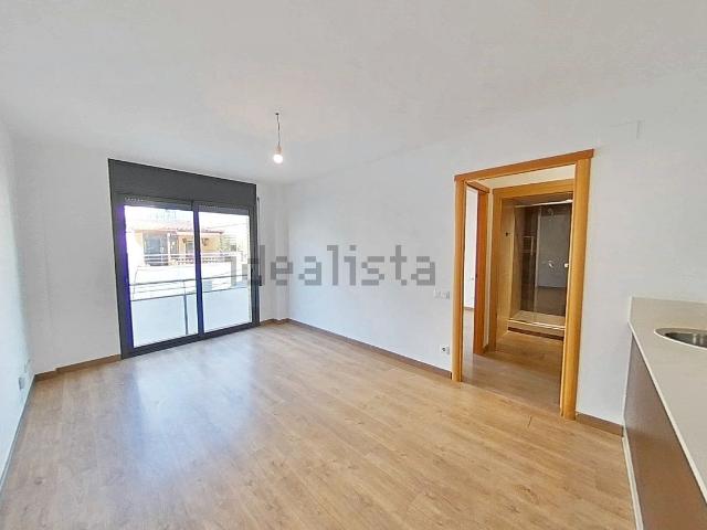 Piso, Zona Esportiva, Terrassa