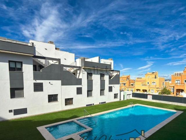 Piso, Zona Lago Los Almendros, Orihuela