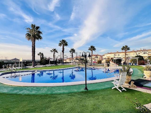 Piso, Zona Lago Los Almendros, Orihuela