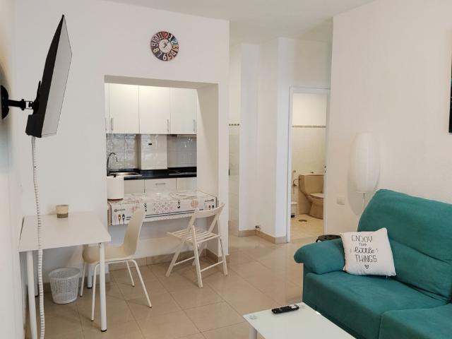 Piso Zona Mesa y Lopez Las Palmas