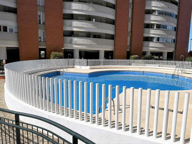 PISO 2 DORMITORIOS AMUEBLADO EN JARDINES DE HÉRCULES