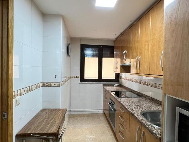 Piso 2 habitaciones de 70 m² en Castellanos de Moriscos 37439