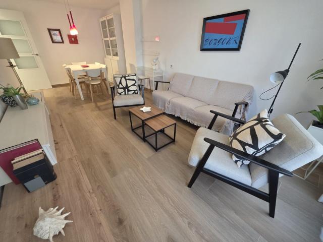 PISO 3 DORMITORIOS 2 BAÑOS CALLE ALAMEDA CENTRO BENIDORM