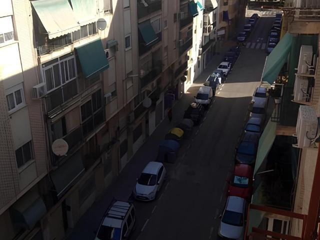 Piso 3 dormitorios 70 m2 en Alicante