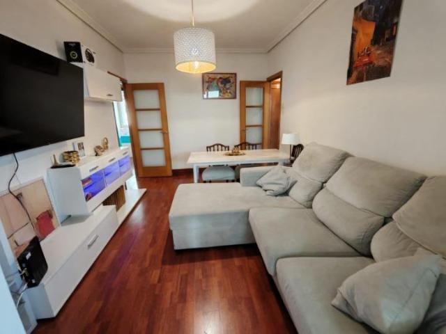 Piso 3 habitaciones con terraza y garaje