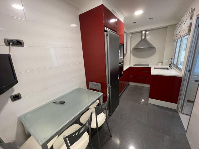 Piso 4 dormitorios en Torrecedeira