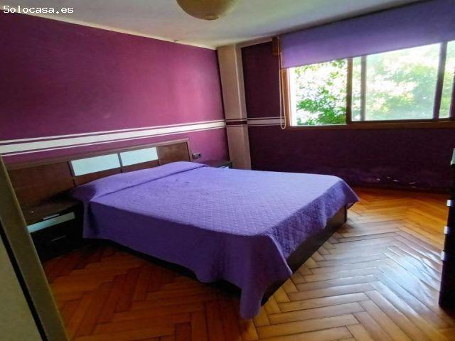 Piso 4 dormitorios en Teis