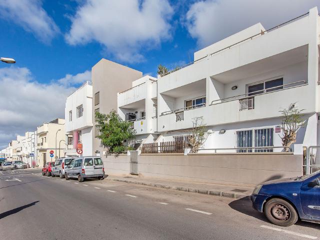 Pisos en C/ Vicente Guerra Arrecife Las Palmas