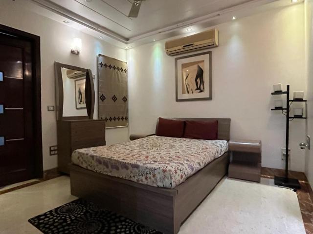 Pitampura 2 Bedroom 80 Sq. Yd. Builder Floor in Pitampura Delhi Listing ID: #9518