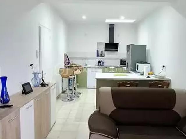 Pithiviers 45300 Achat / Vente appartement 2 pièces t2 au dernier étage