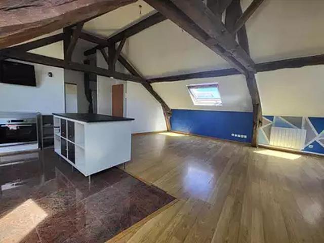Pithiviers 45300 Achat / Vente appartement 3 pièces t3 au dernier étage