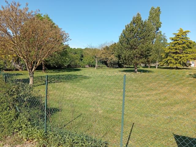 Pîtres Vente Terrain 27
