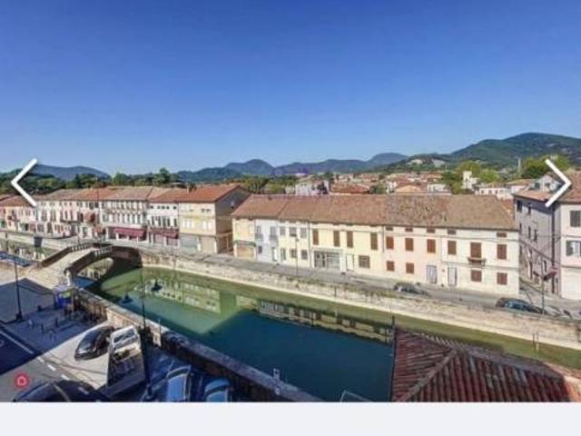 Più di tre posti letto in multipla via Terme, Battaglia Terme