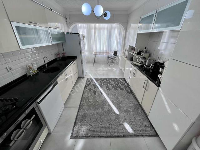 Piyade Gimsaya Yürüme Mesafesi Cadde Üzeri Full Yapılı 3+1 Daire
