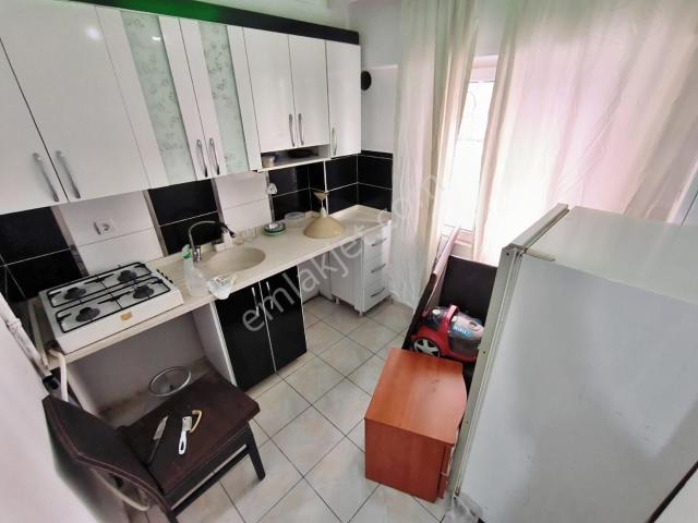 Piyade Mah Salı Pazar Yakını Satılık Çok Hesaplı 2+1 Bahçe Kat Daire